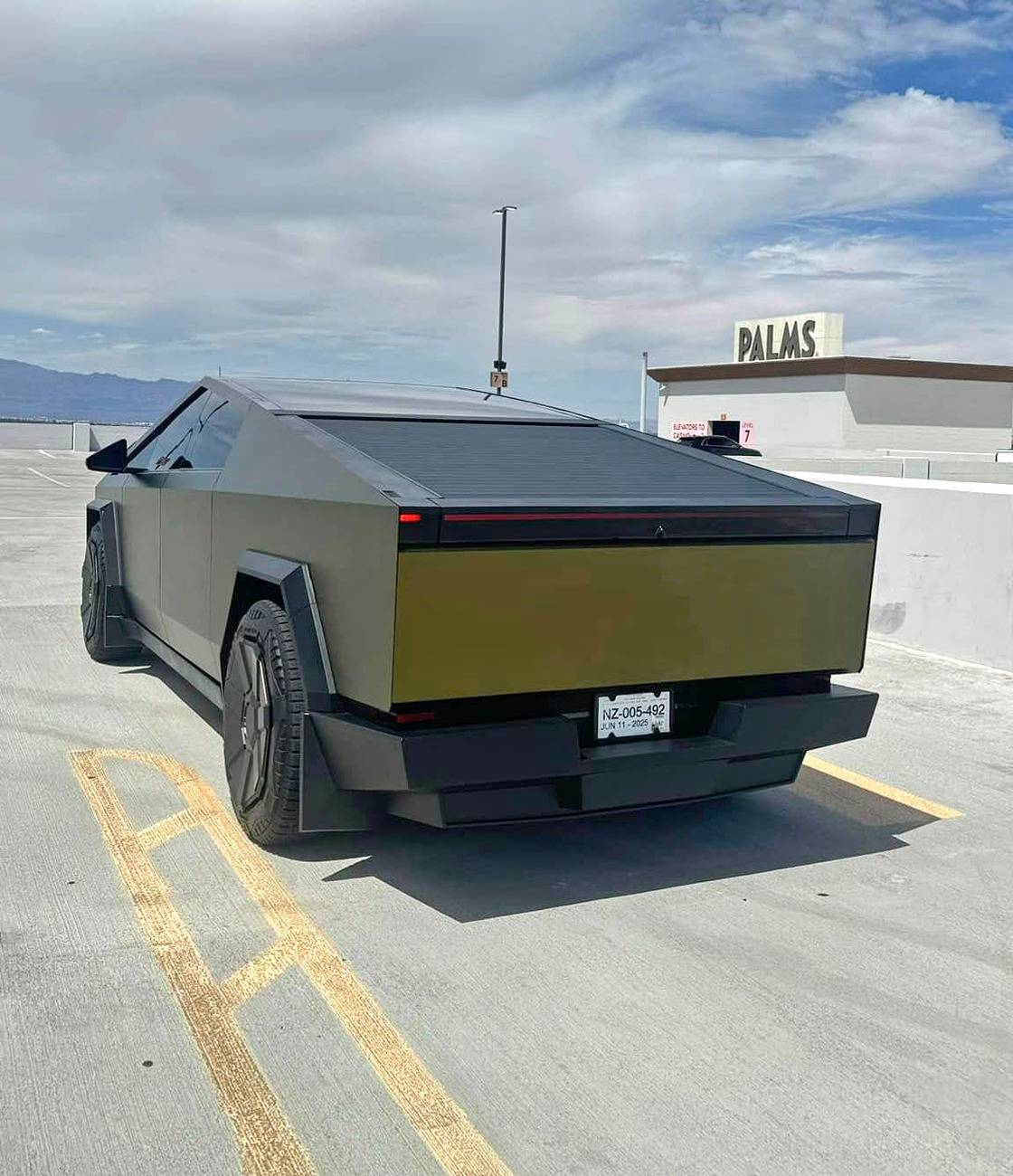 Tesla Cybertruck GOLD Vinyl Wrap & PPF Cybertruck -- Photos & Videos KPMF Matte Gold Eclipse wrap Cybertruck 2