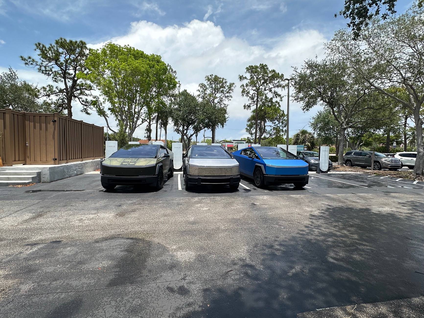 Tesla Cybertruck 📸Post Your June Cybertruck Photos Here! (RWCev CTOTM Giveaway Contest) IMG_4525