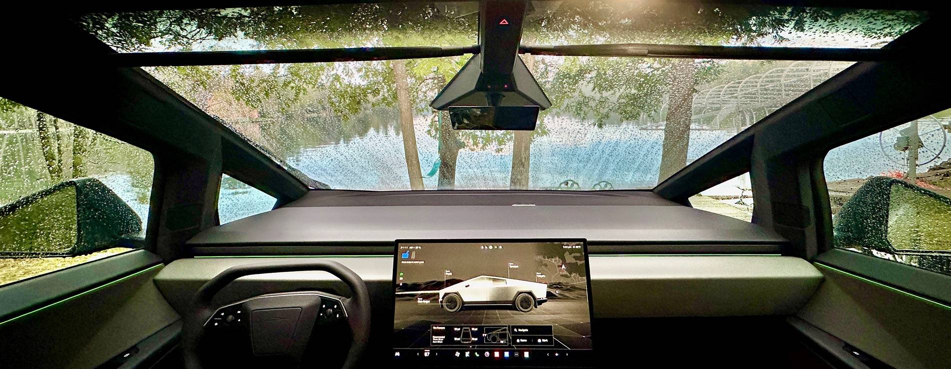 Tesla Cybertruck My Cybertruck FSD close call for today.... IMG_0542.JPG