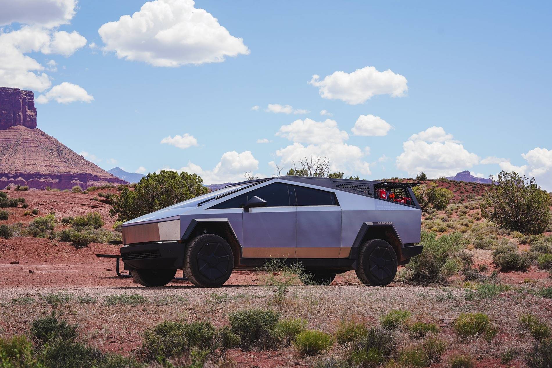 Tesla Cybertruck Urander Rack Mega Thread – Post Your Setup! IMG_3764