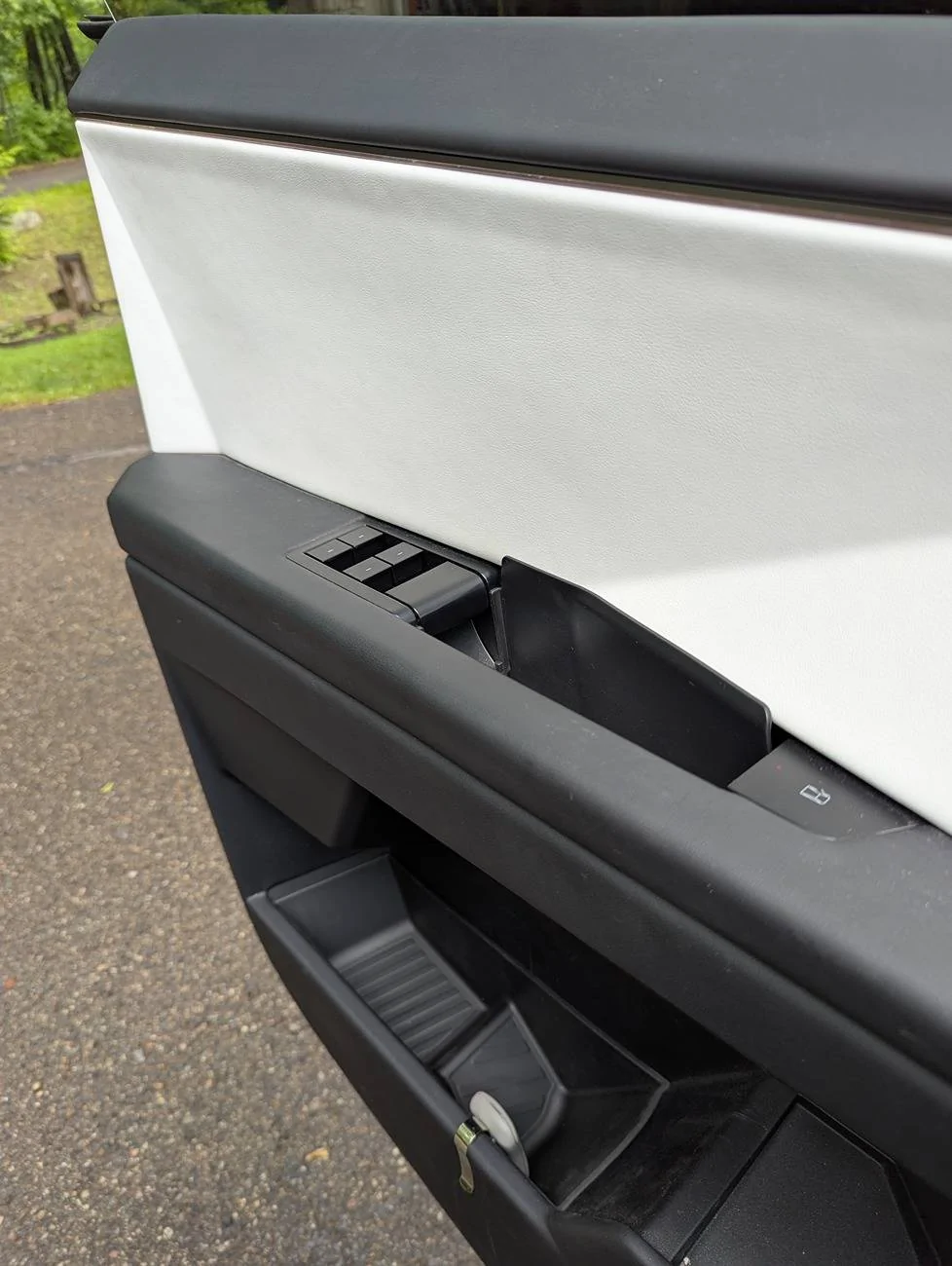 Tesla Cybertruck Bestevmod accessories installed with pictures PXL_20250605_170749782