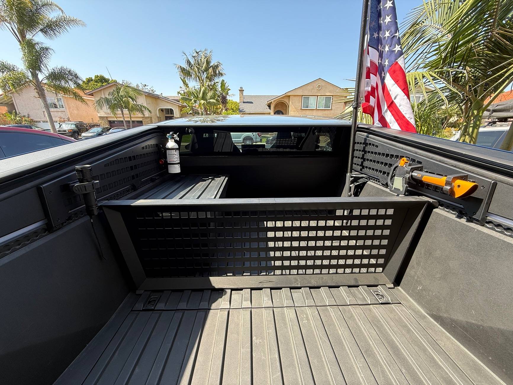 Tesla Cybertruck MOLLE panels - what gear have you mounted? IMG_7286