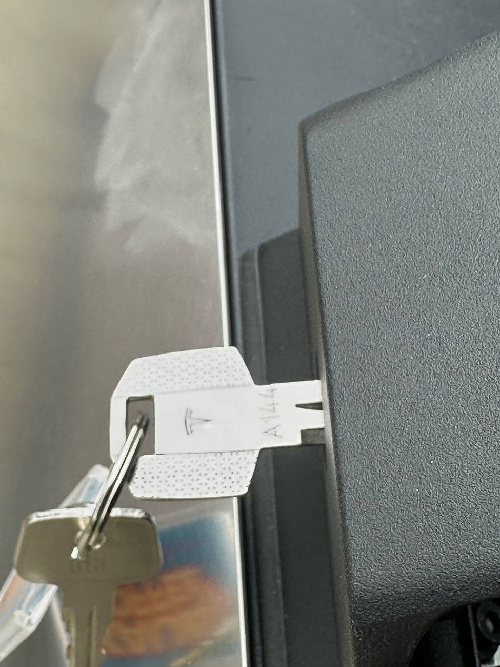 Tesla Cybertruck LOST Crossbar Keys - can’t order replacements IMG_3737
