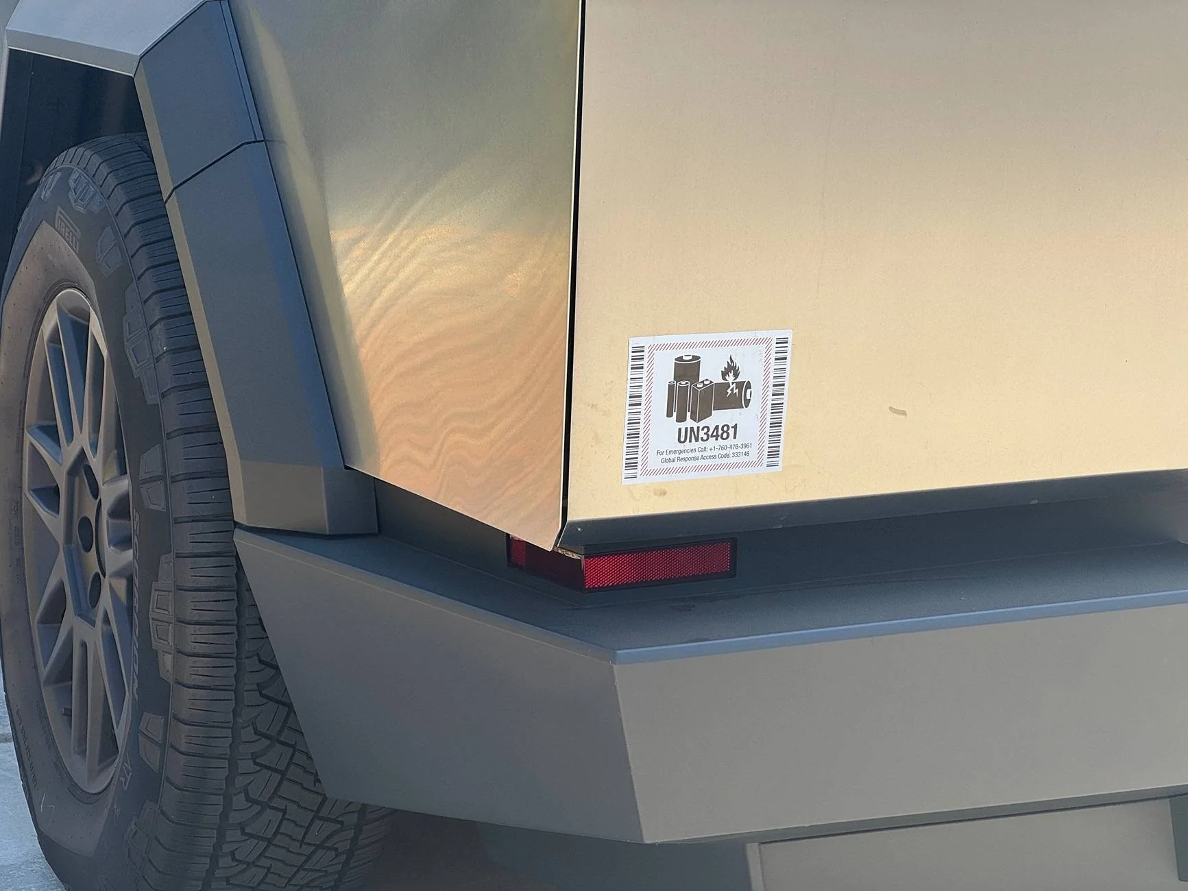 Tesla Cybertruck Daily random Cybertruck photos thread - Post Yours! 📸 🤳 IMG_9171