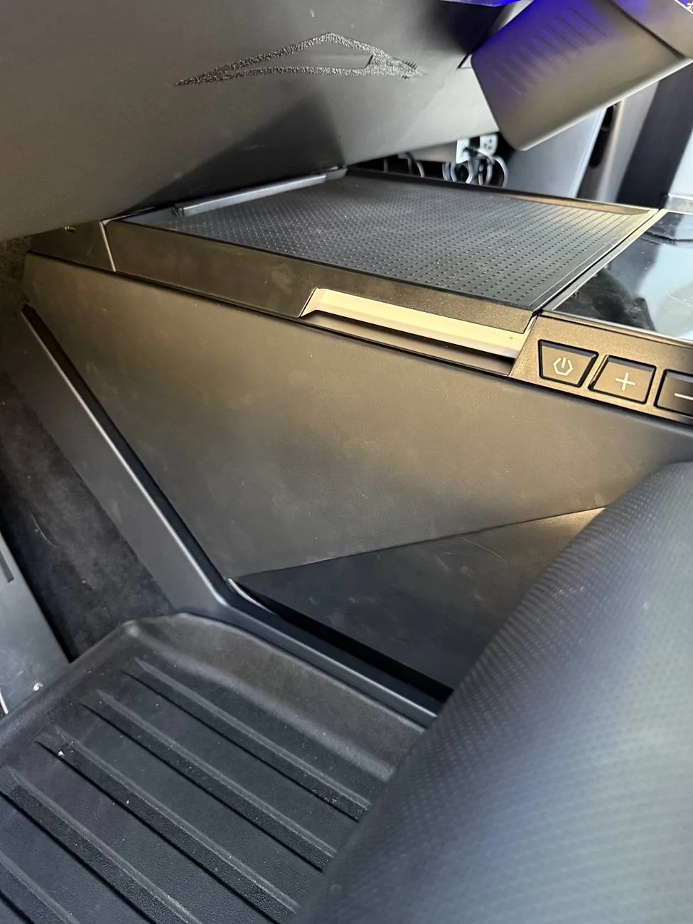 Tesla Cybertruck Installed CyberGear Refrigerator (review video added) IMG_3548
