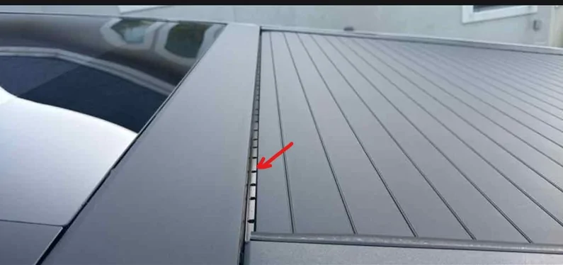 Tesla Cybertruck Anyone else: Lost Rubber seal on top part of Tonneau cover. tonneau cover rubber 1
