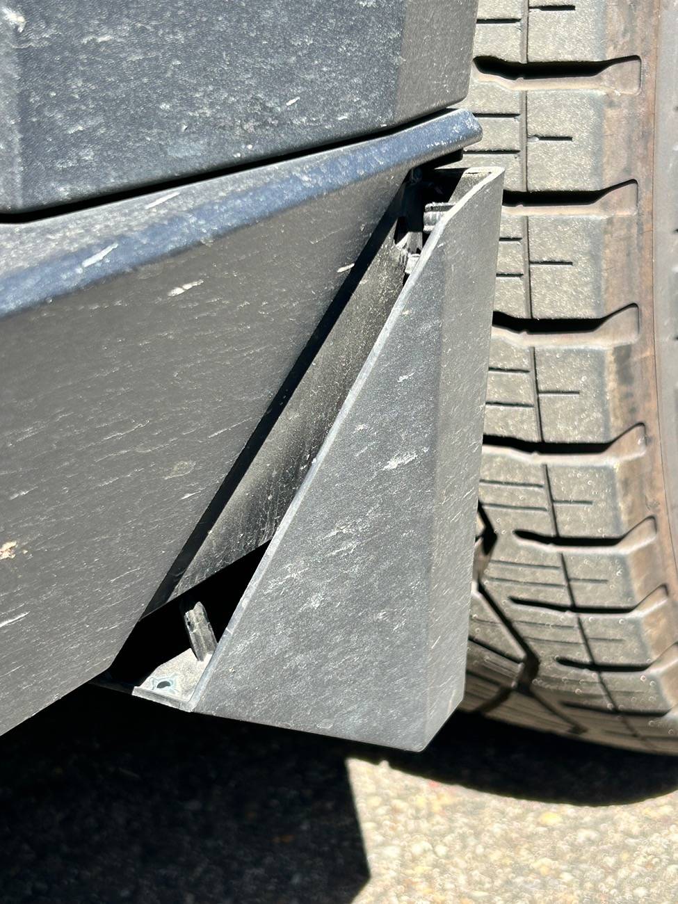 Tesla Cybertruck Aghhhh! Dang road debris IMG_0937