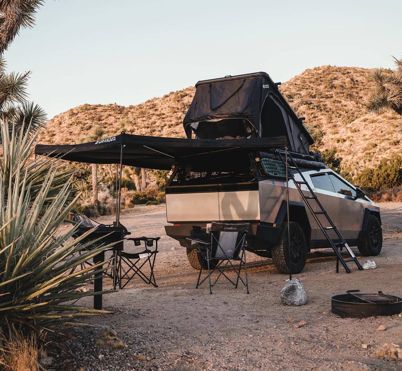 Tesla Cybertruck Introducing the Urander 360° Batwing Awning - Wrap your world in shade 1750147472821-1k
