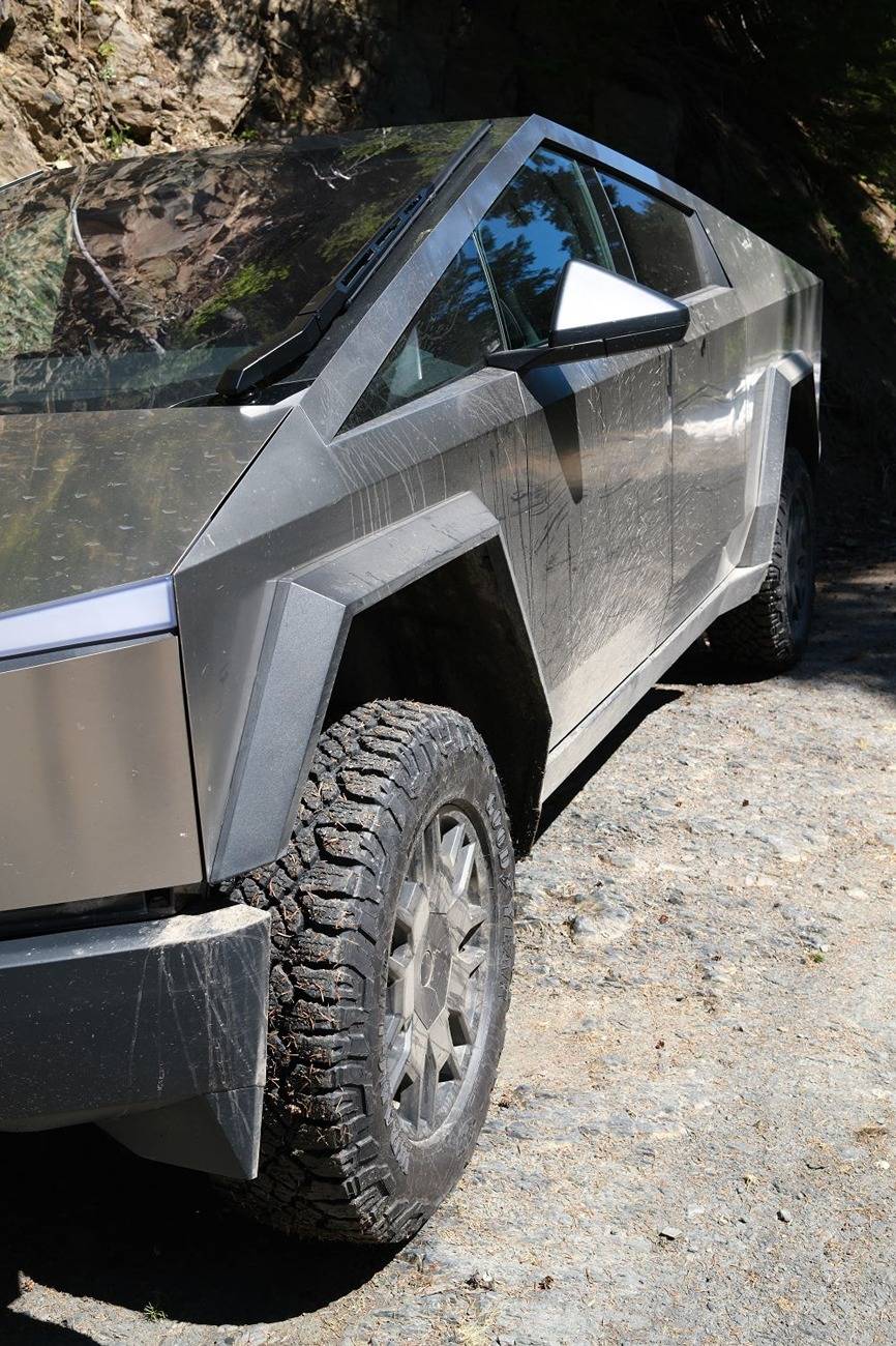 Tesla Cybertruck Daily random Cybertruck photos thread - Post Yours! 📸 🤳 DSCF0918adsm.JPG
