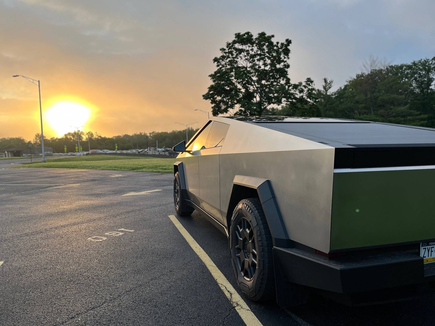 Tesla Cybertruck Daily random Cybertruck photos thread - Post Yours! 📸 🤳 IMG_2338