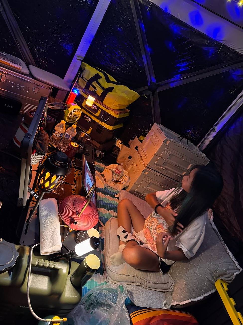 Tesla Cybertruck Can we still call off grid camping in the Cybertruck Boondocking? 7