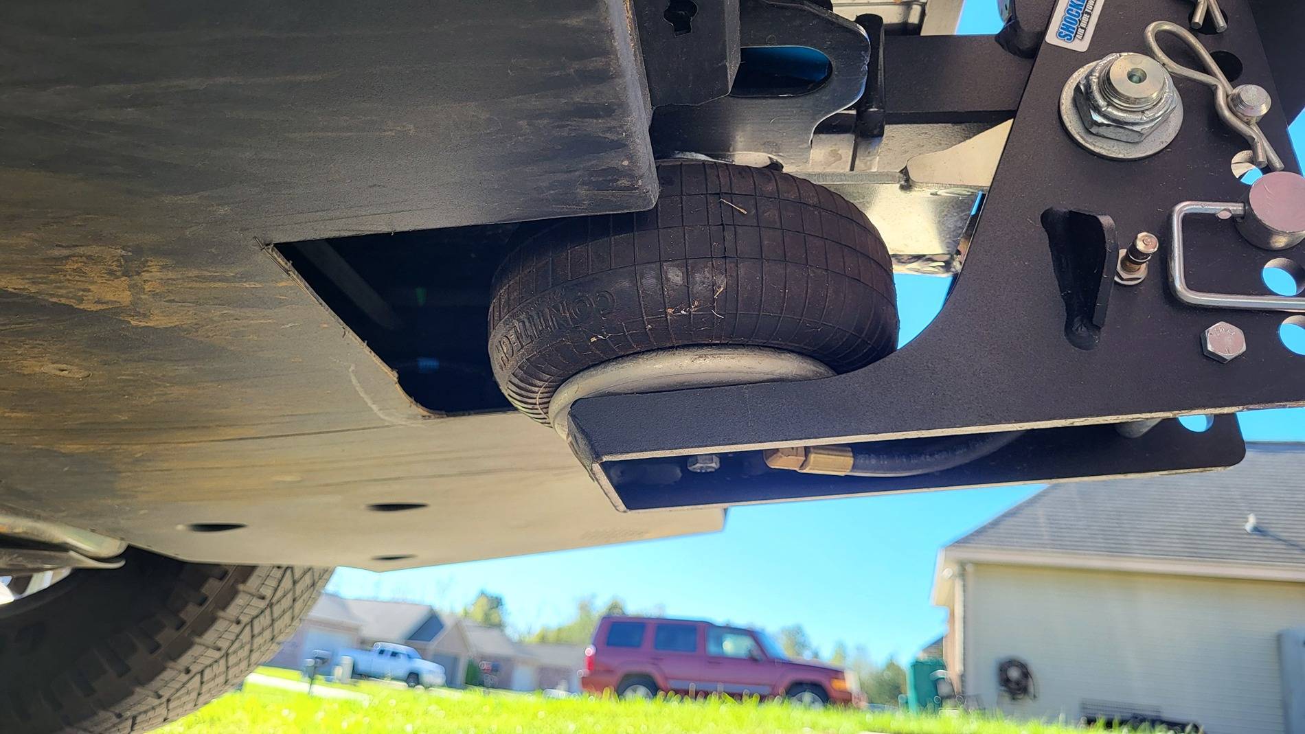 Tesla Cybertruck Which "Shocker" shock absorbing trailer hitch? 20241114_140015