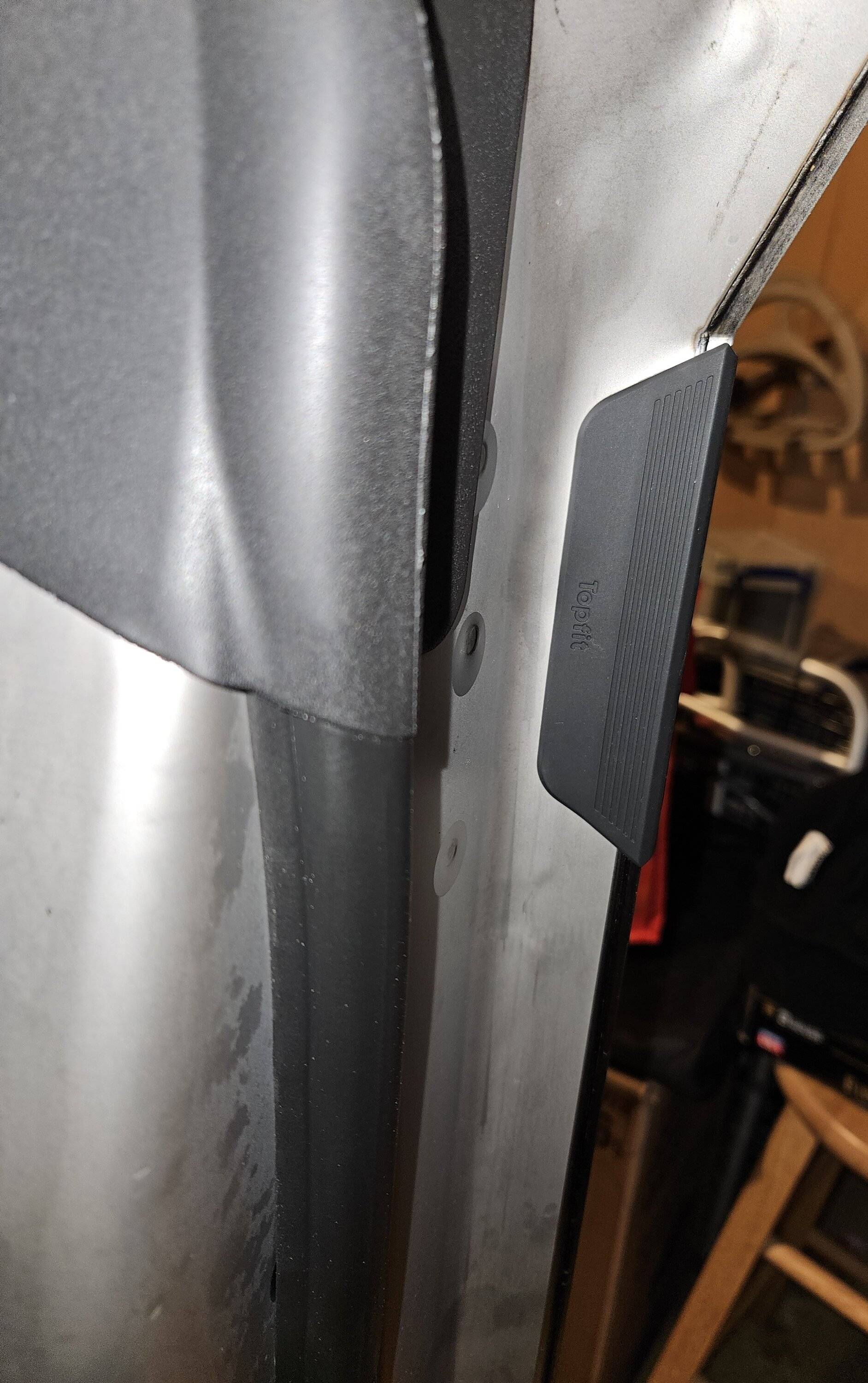 Tesla Cybertruck Interesting door Handles for the CT 1000015244
