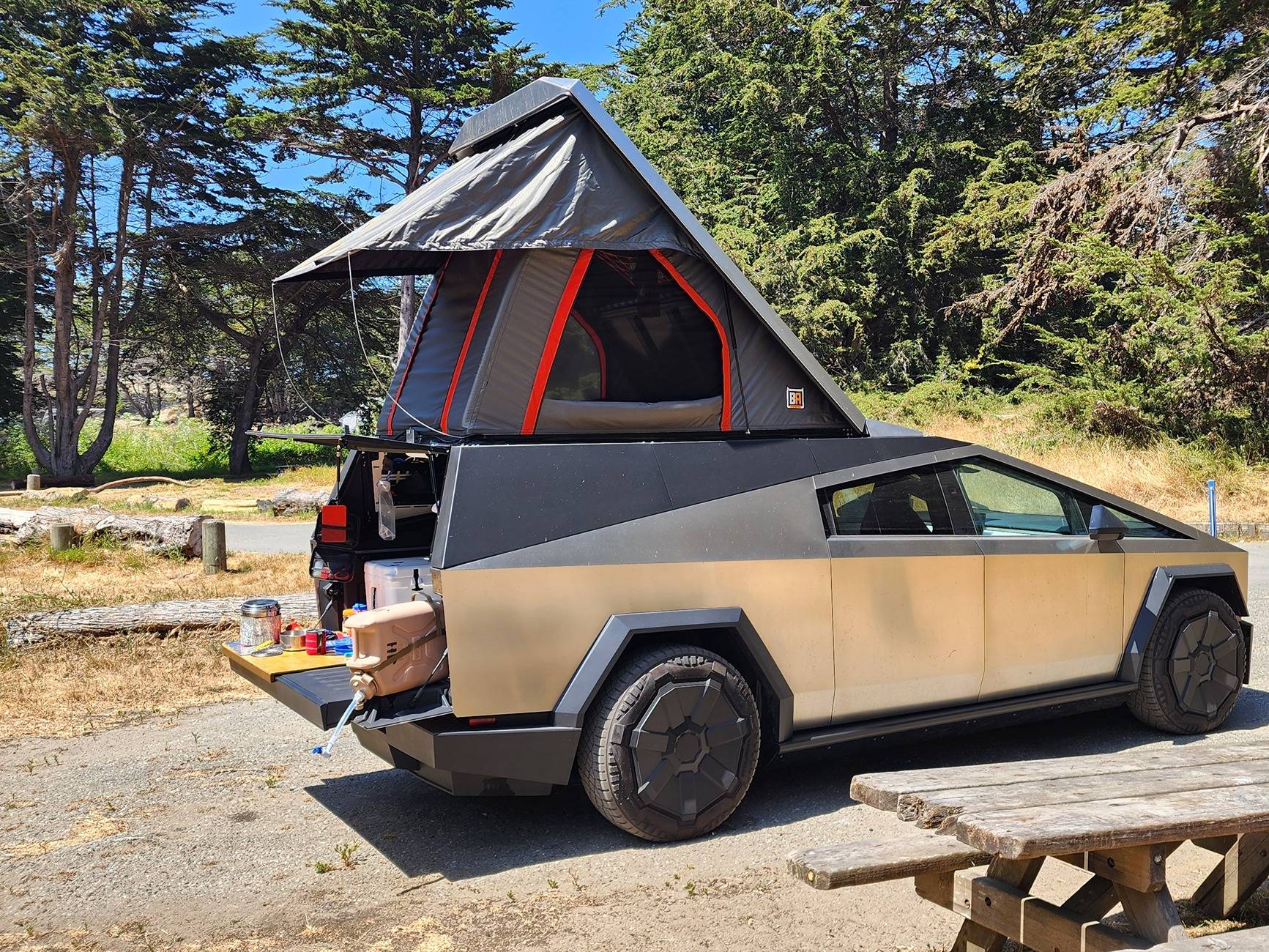 Tesla Cybertruck 🏕️ What is the "BEST" camper/cap/rack? 20250622_151010
