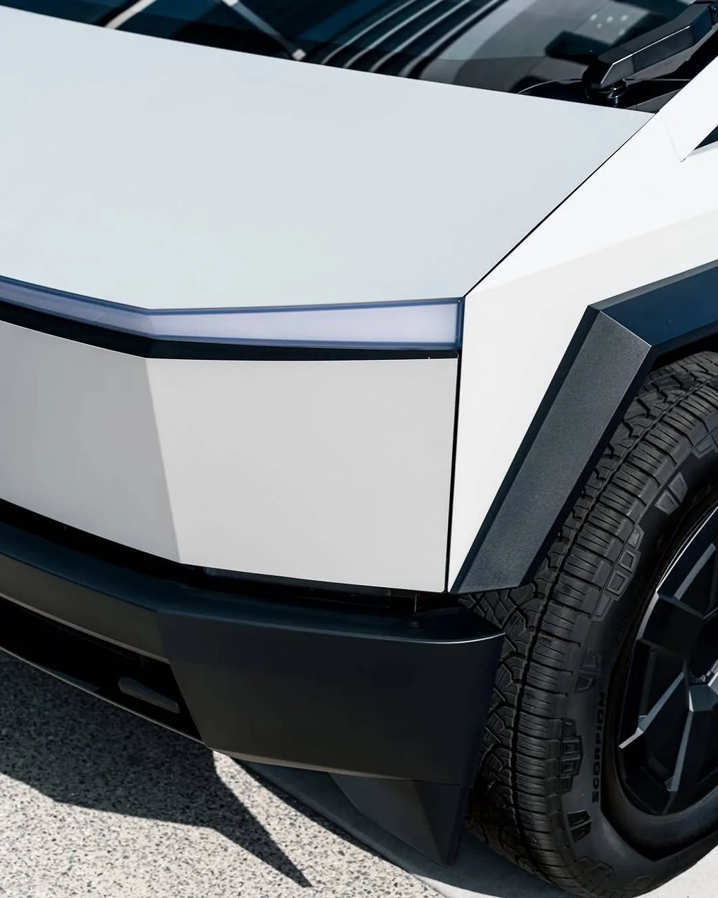 Tesla Cybertruck Pure PPF Satin Ballon White Cybertruck wrapped by One of One SnapInsta.to_511217420_18510321361025113_6325592999929495639_n