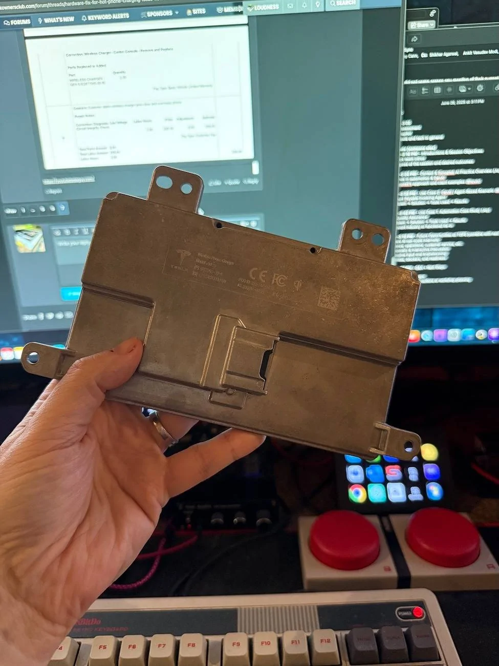 Tesla Cybertruck HARDWARE FIX for hot phone charging issue! New wireless charger has a built-in heatsink IMG_3336