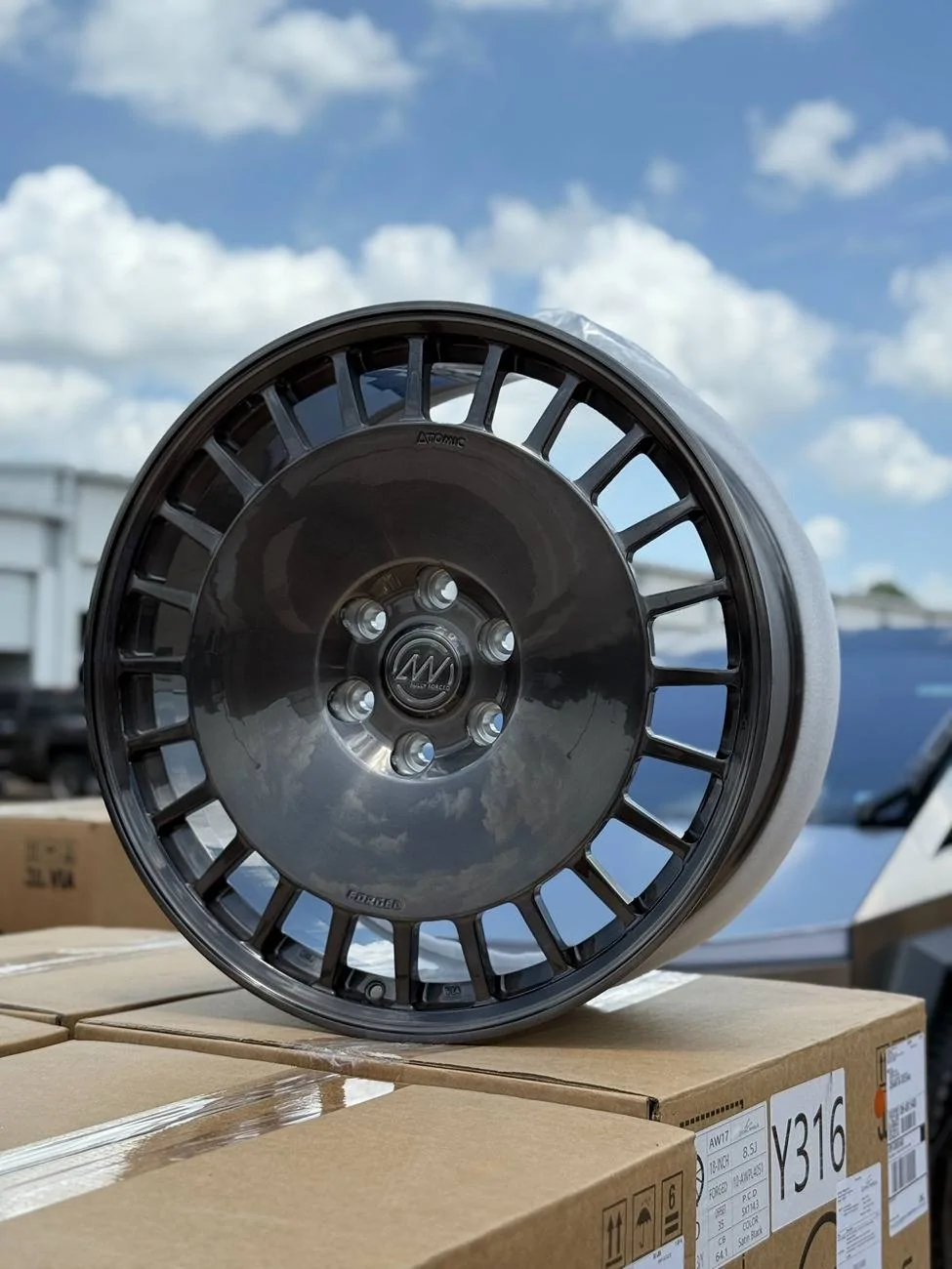 Tesla Cybertruck Fully Forged Atomic Wheels for Tesla Cybetruck IMG_5234