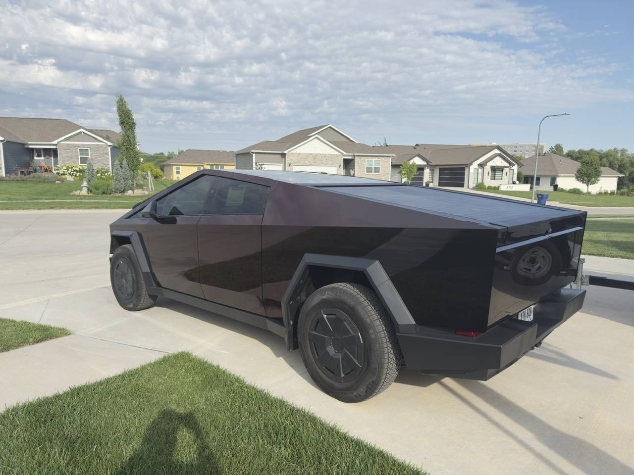 Tesla Cybertruck Daily random Cybertruck photos thread - Post Yours! 📸 🤳 IMG_2984