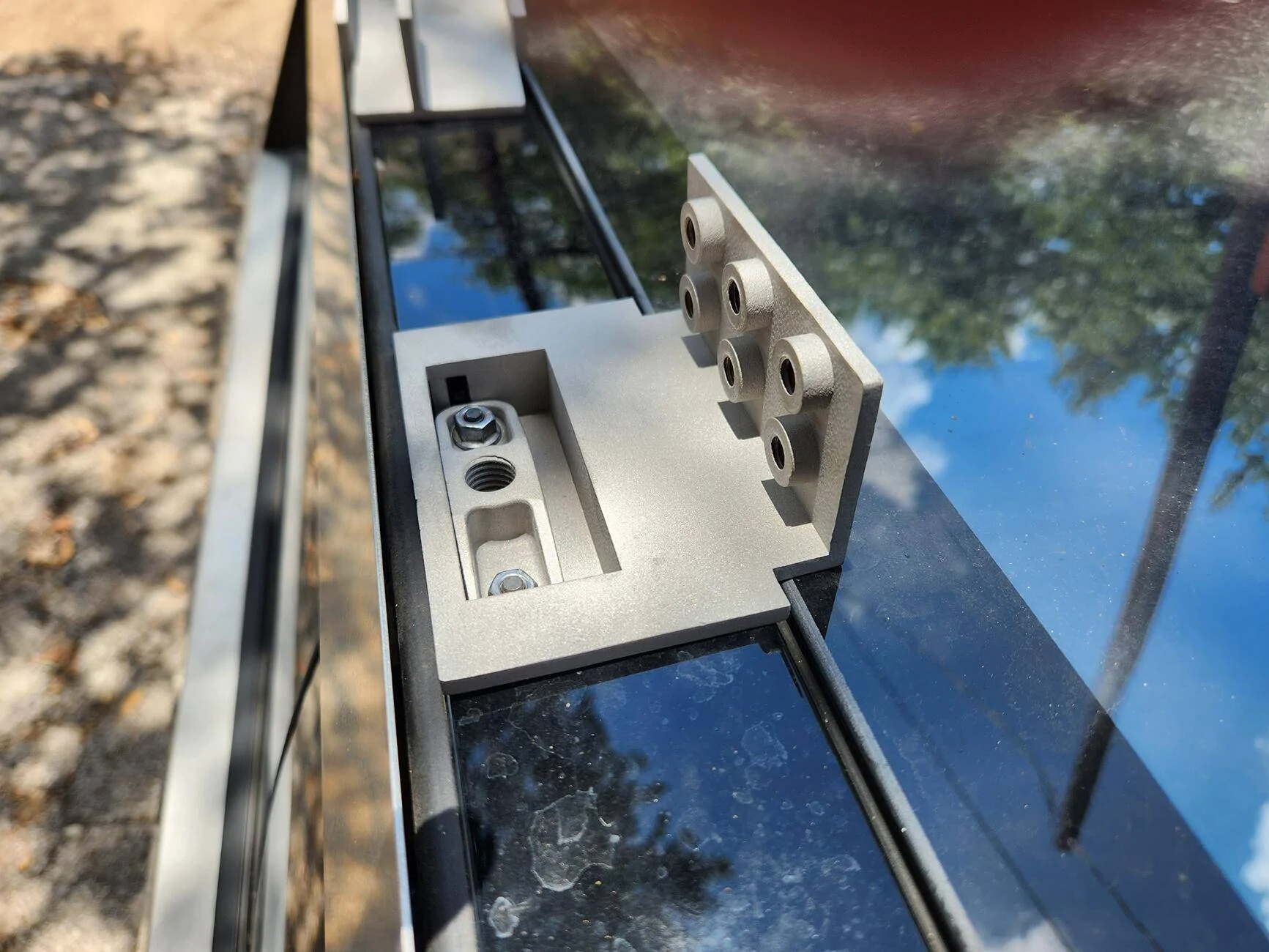 Tesla Cybertruck Hardpoint Multiplier (DIY 3D print) to allow use of rooftop hardpoints even with roof rack installed. 1751150879314-qj