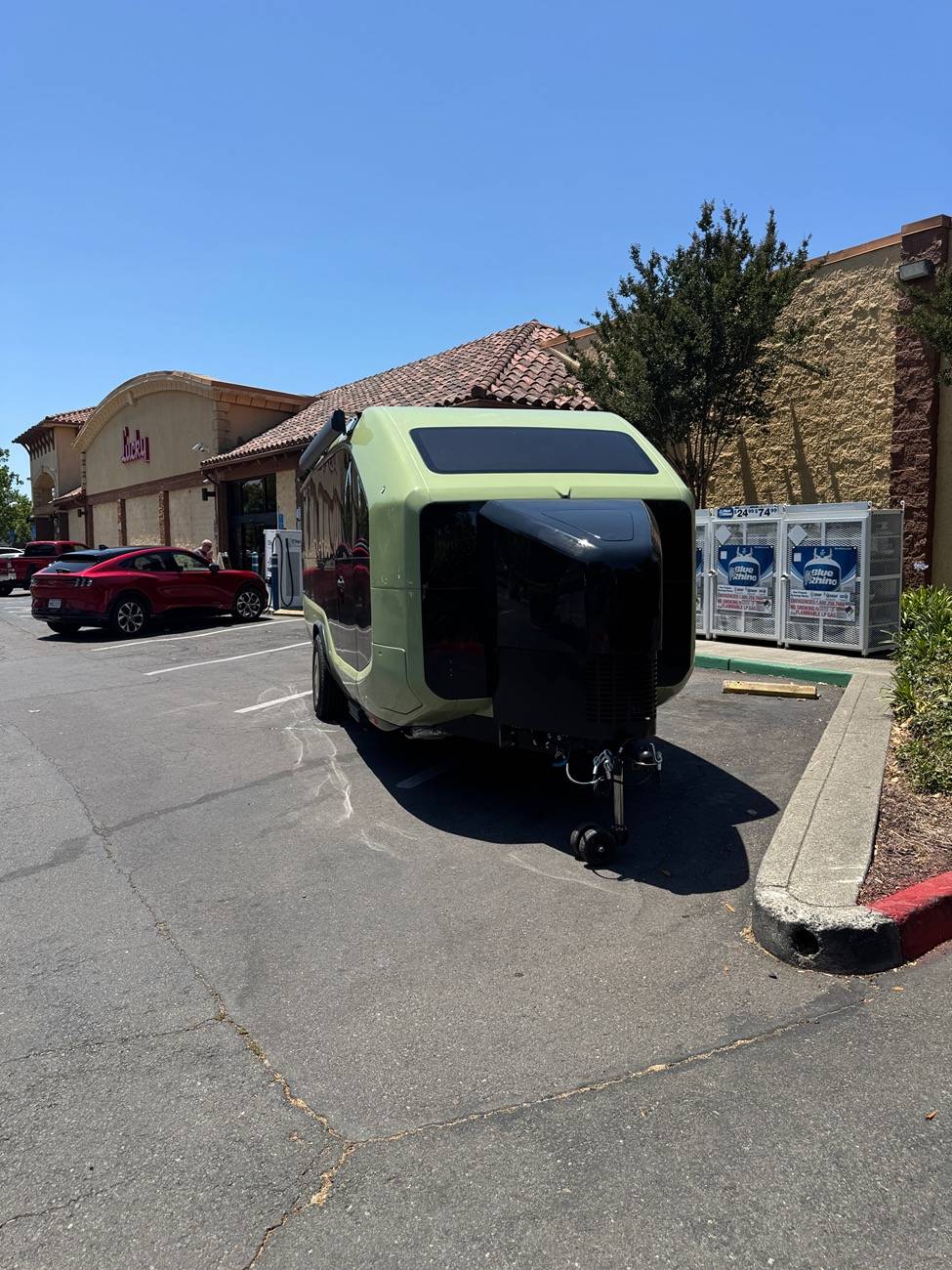 Tesla Cybertruck Pebble Flow towing w/ Cybertruck far exceeded my expectations IMG_4538