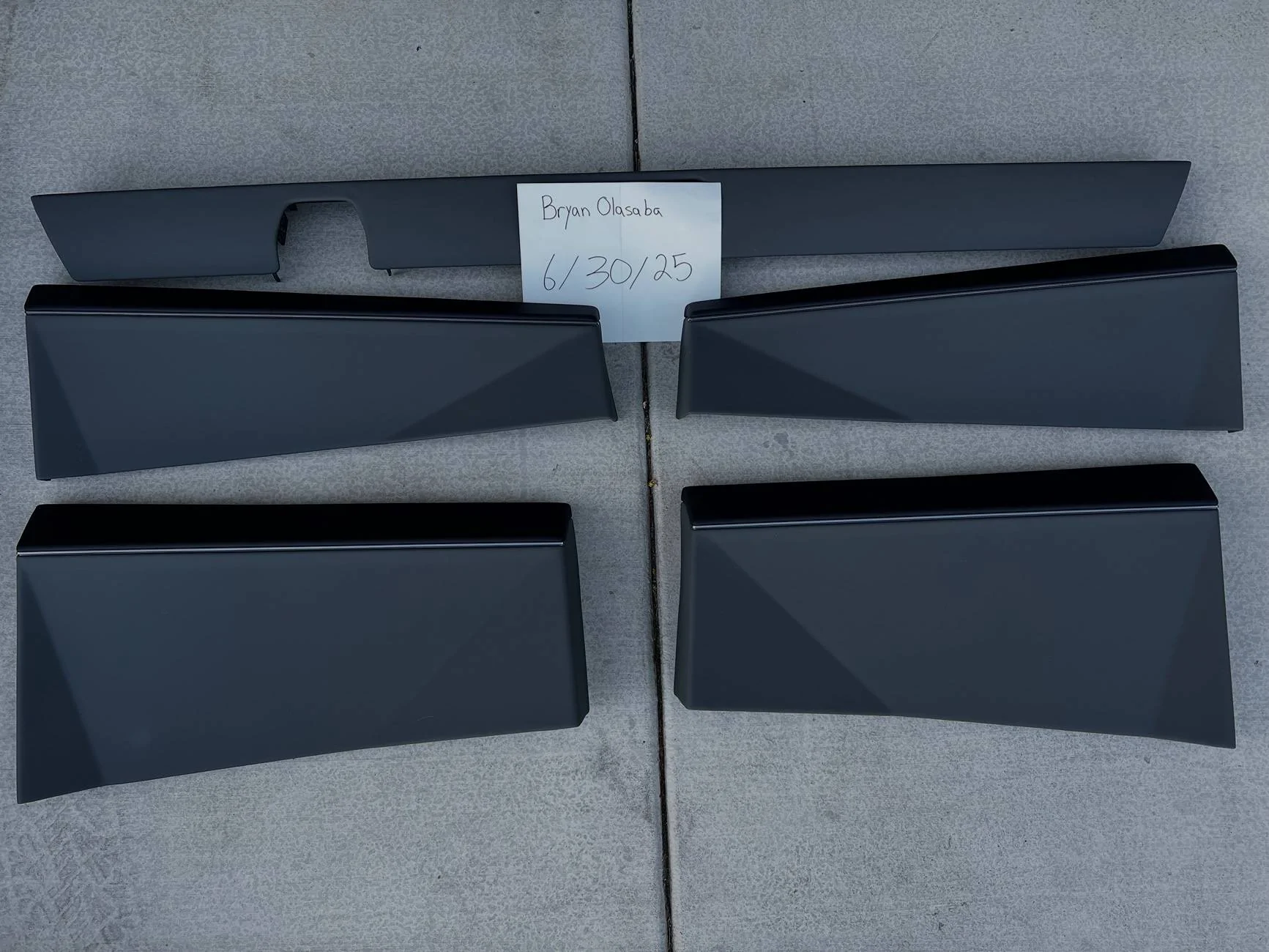 Tesla Cybertruck Compelete Tactical Grey Cybertruck Interior IMG_5808