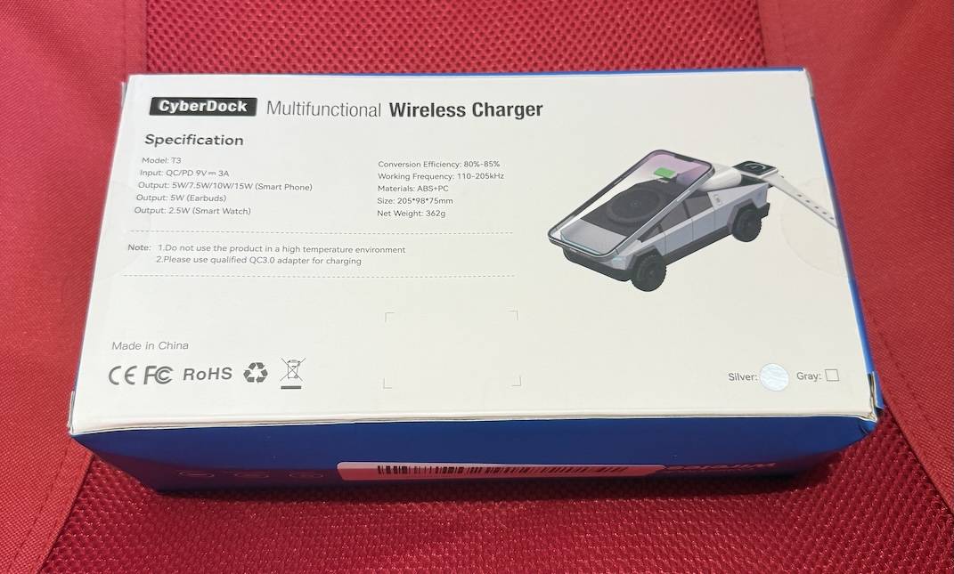 Tesla Cybertruck Cybertruck iPhone/AirPod/Watch charging station IMG_3367