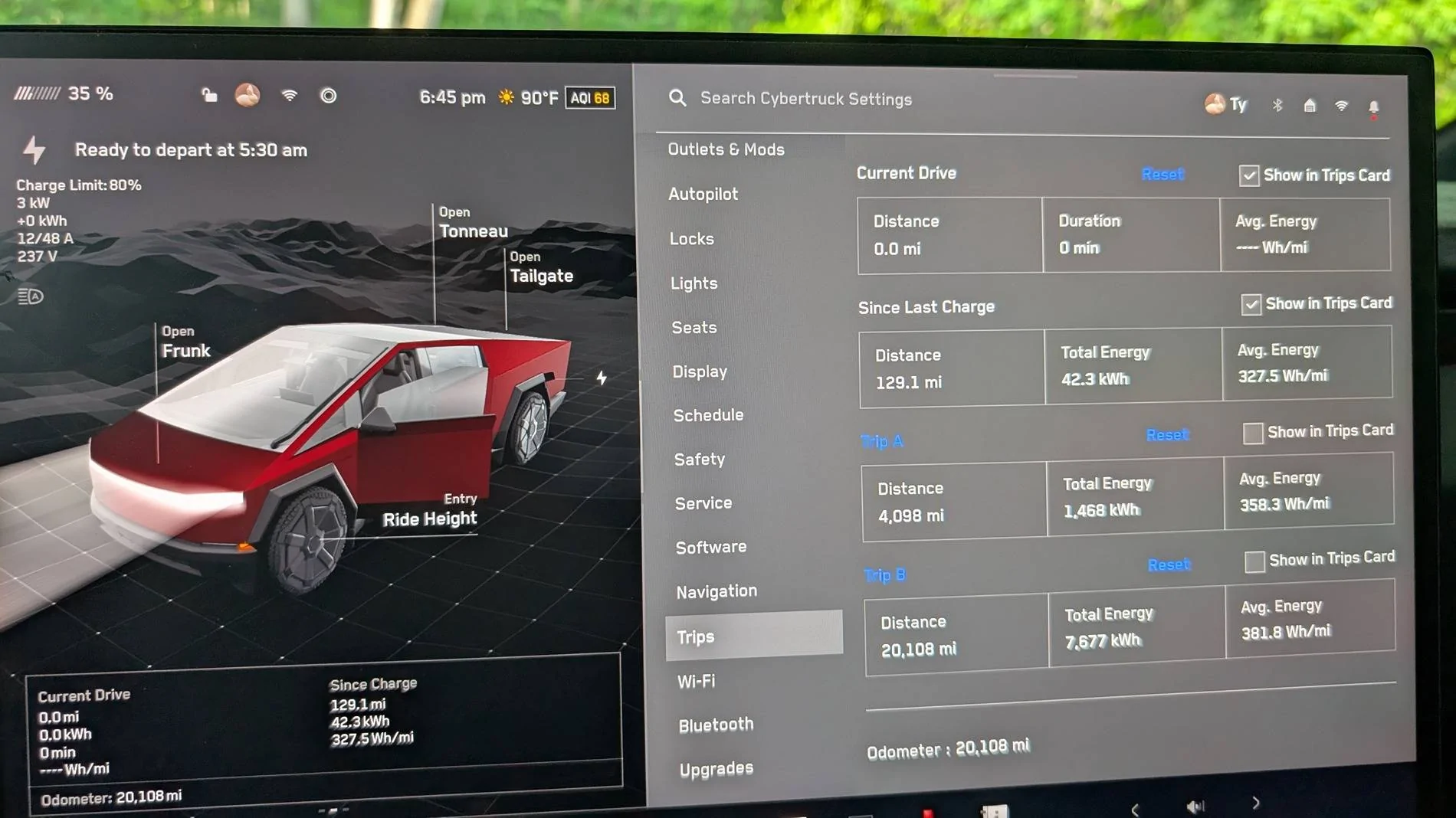 Tesla Cybertruck Cybertruck Range please answer below. Fluffy Average over 20k miles 20250630