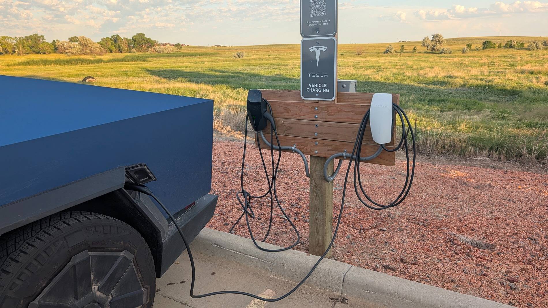 Tesla Cybertruck Rapid City SD to Dickinson, ND PXL_20250702_020134856