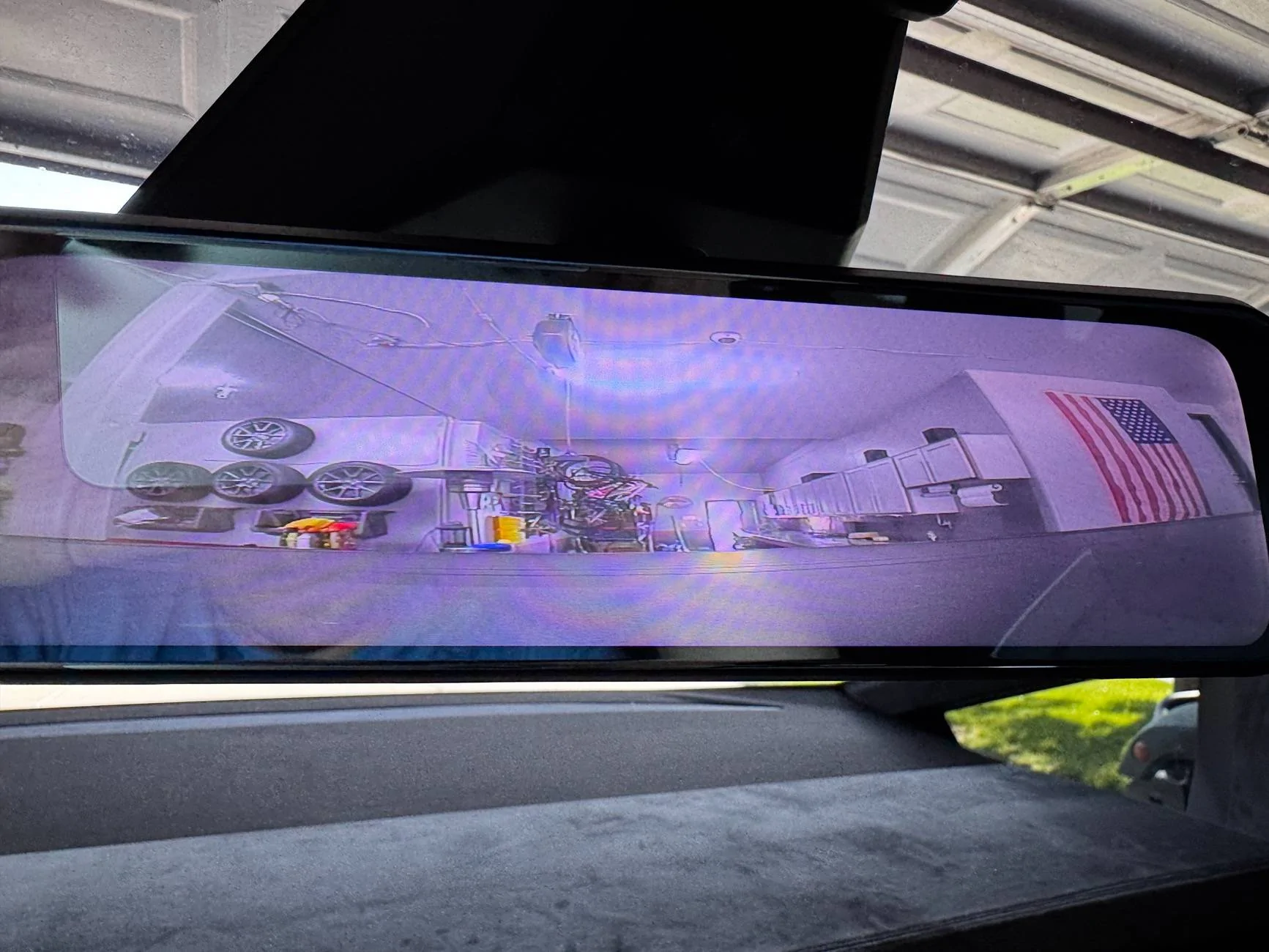 Tesla Cybertruck Hansshow V2 (2.5 / 3) Upgraded Media Rearview Mirror Install Article and Video 1751826989719-c8