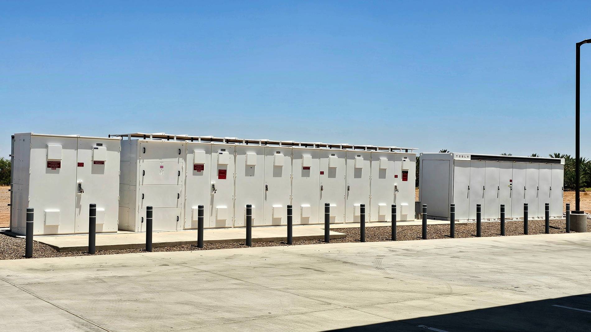 Tesla Cybertruck Daily random Cybertruck photos thread - Post Yours! 📸 🤳 20250706_121832