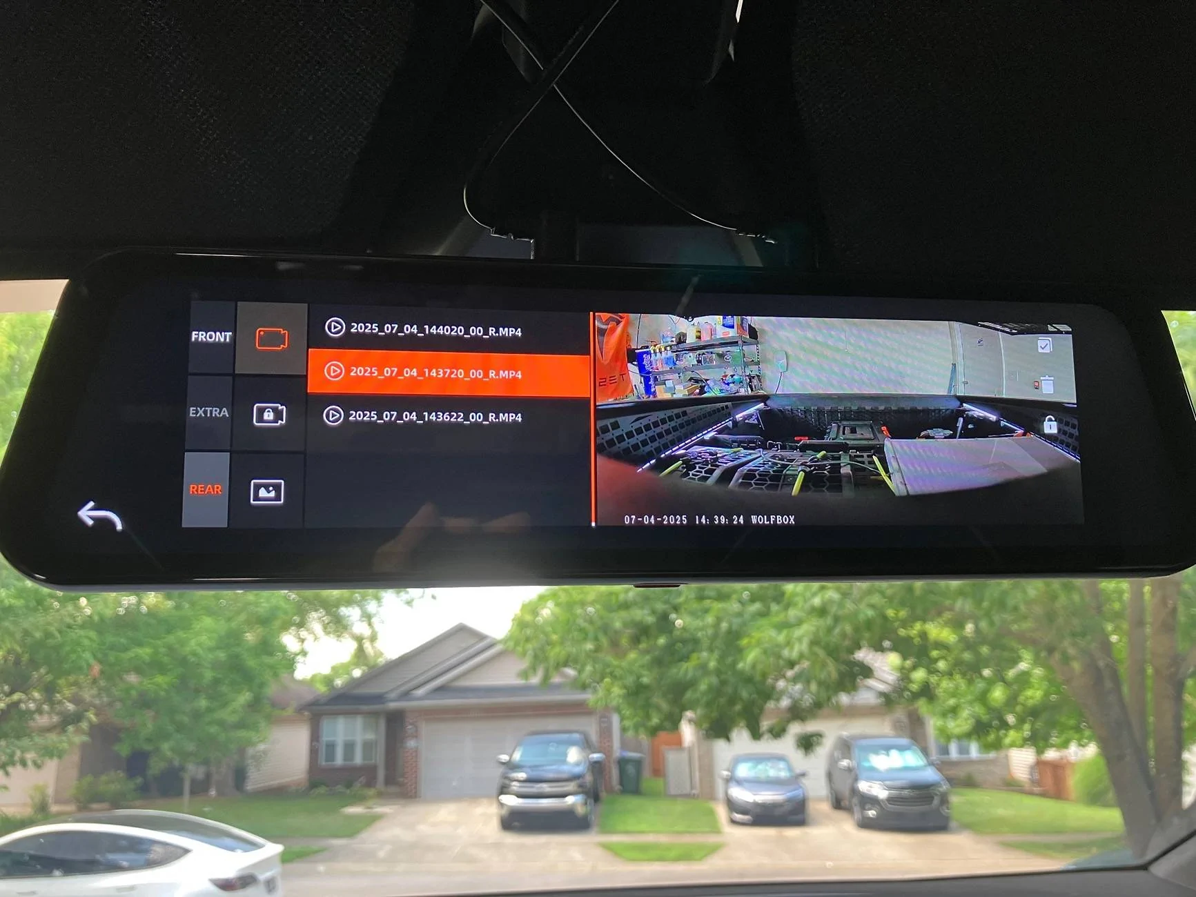 Tesla Cybertruck Wolfbox G900 Tri Pro Dash Cam Review IMG_2903