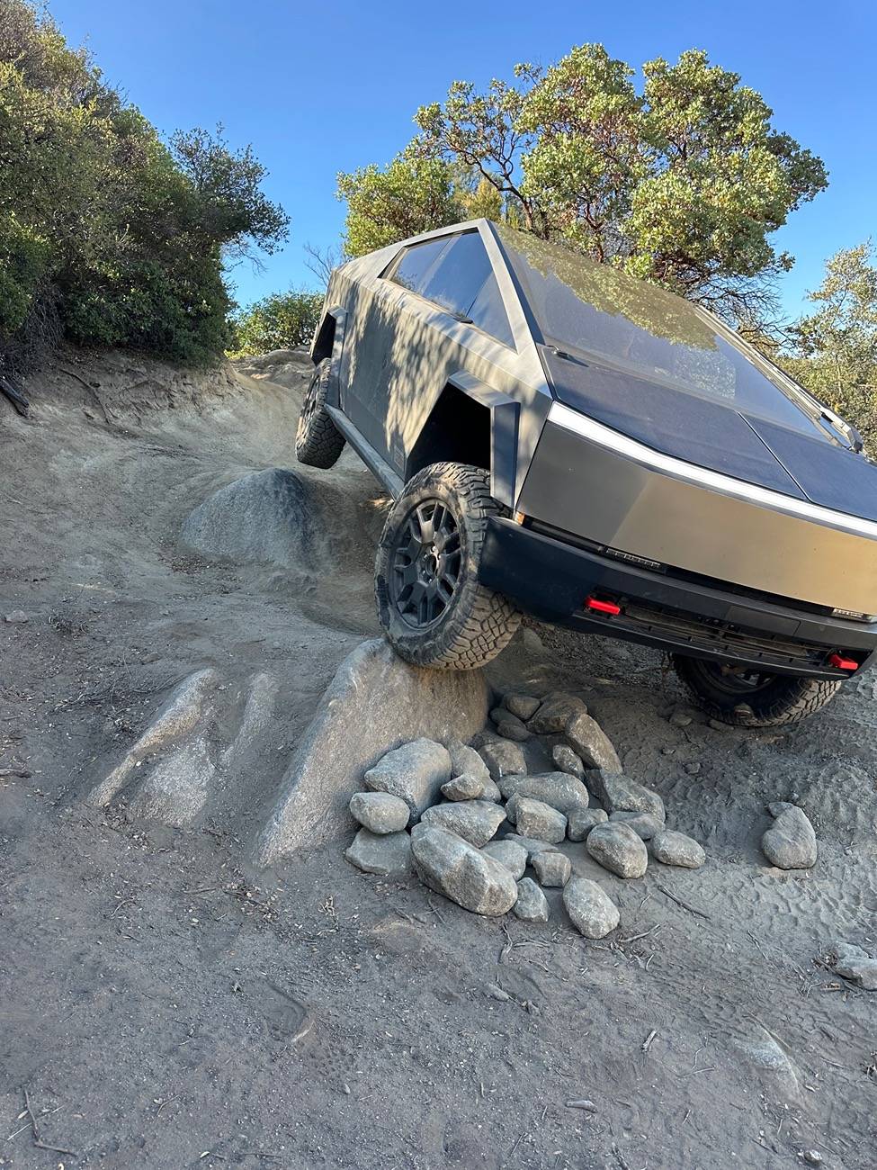 Tesla Cybertruck Trail Report: Sidewinder in Coral Canyon, San Diego county IMG_4632