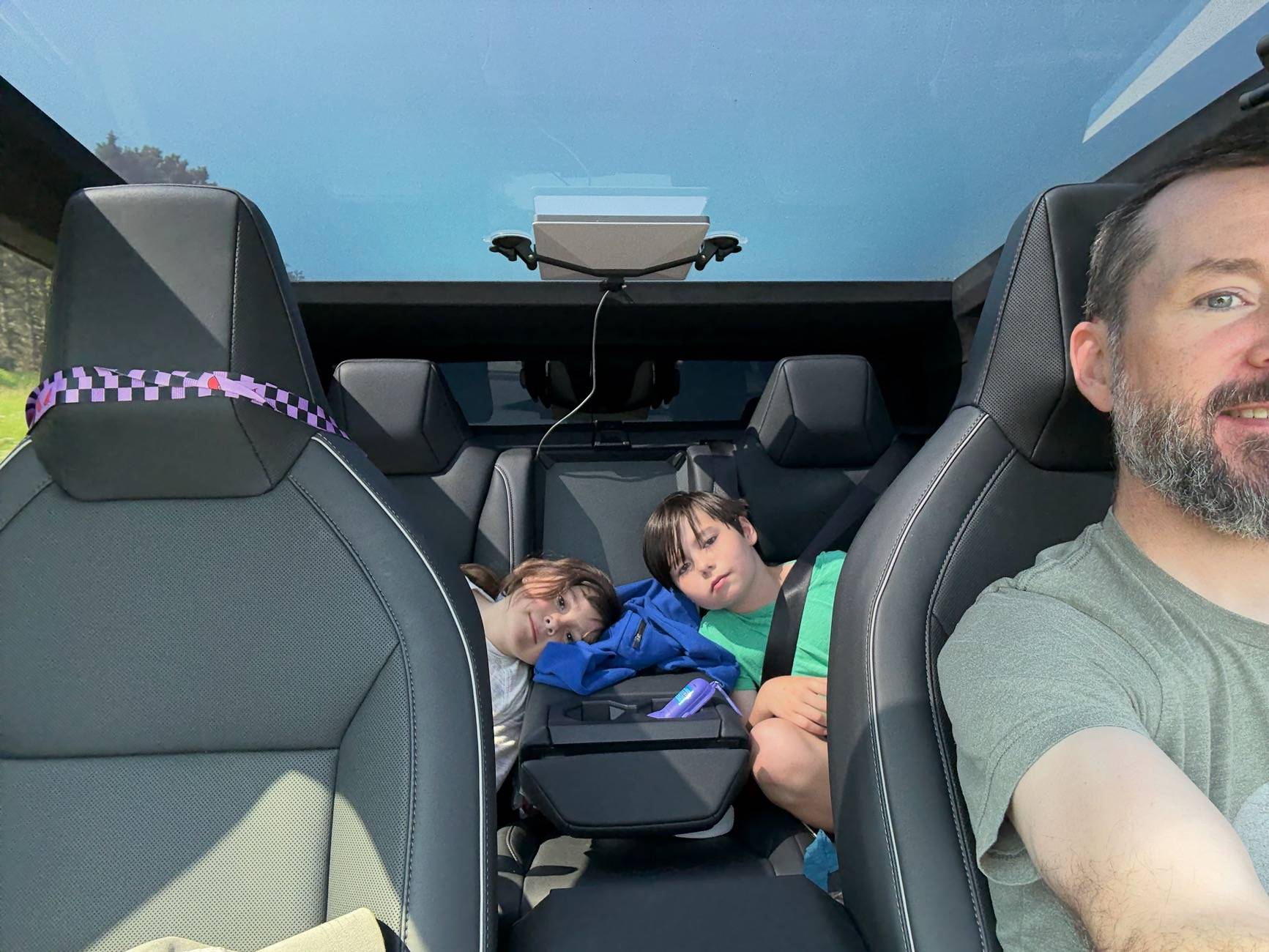Tesla Cybertruck Cybertruck and Starlink Mini: Our UP Vacation Game-Changer IMG_3066