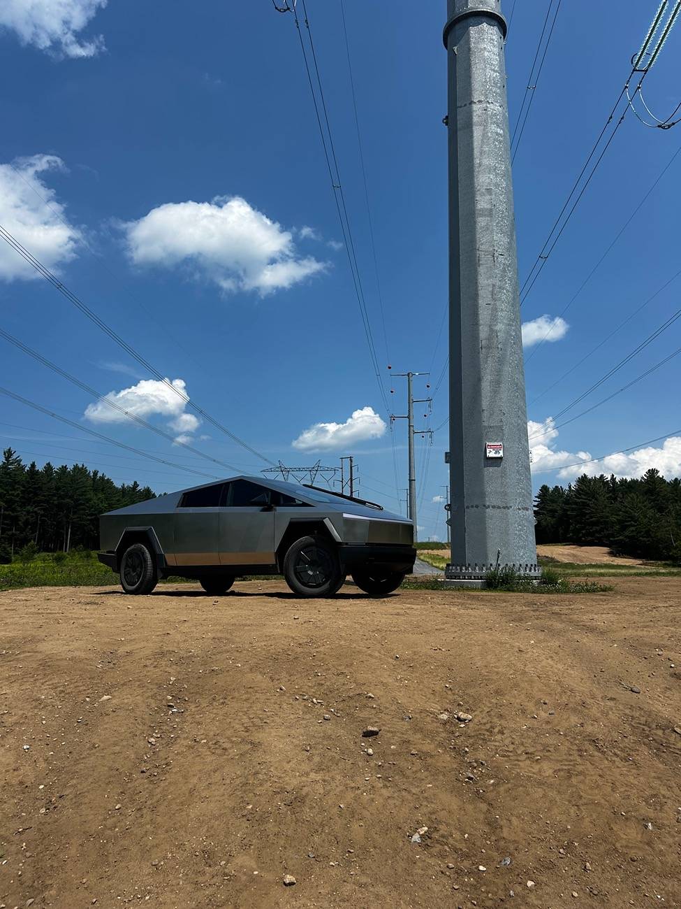 Tesla Cybertruck 👋Vote June's RealWheels EV Cybertruck of the Month (RWCev CTOTM) HERE! IMG_2462