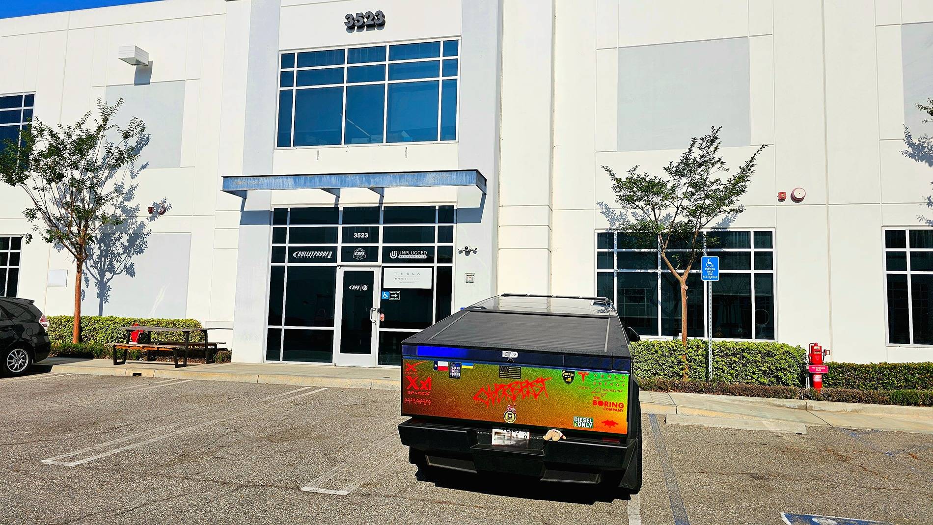 Tesla Cybertruck Daily random Cybertruck photos thread - Post Yours! 📸 🤳 20250703_083920
