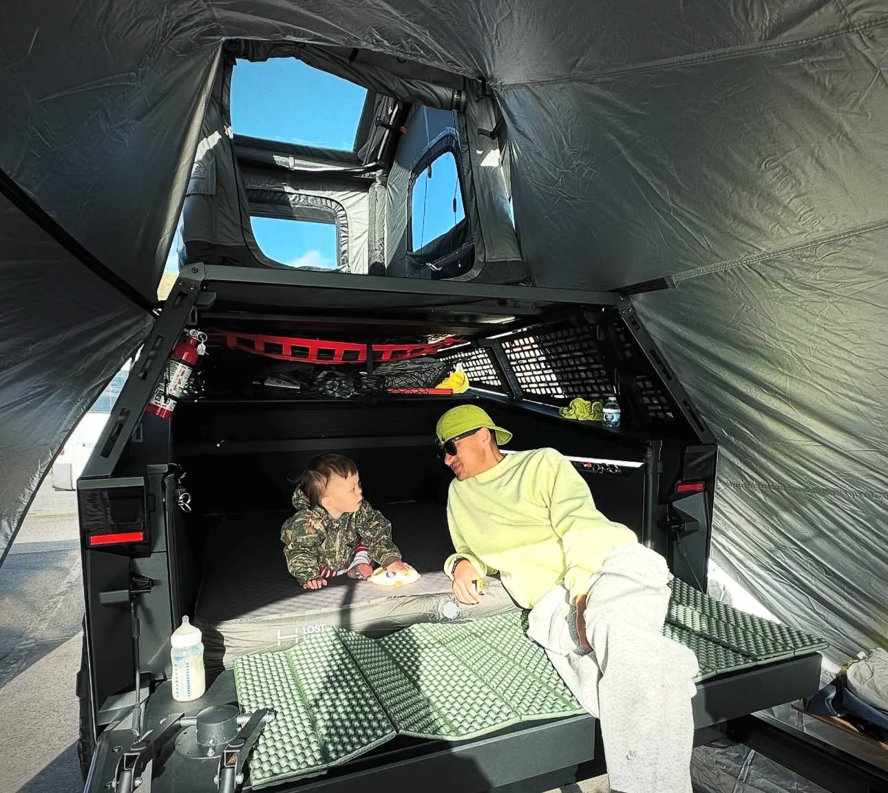 Tesla Cybertruck 🏕️ What is the "BEST" camper/cap/rack? IMG_5180