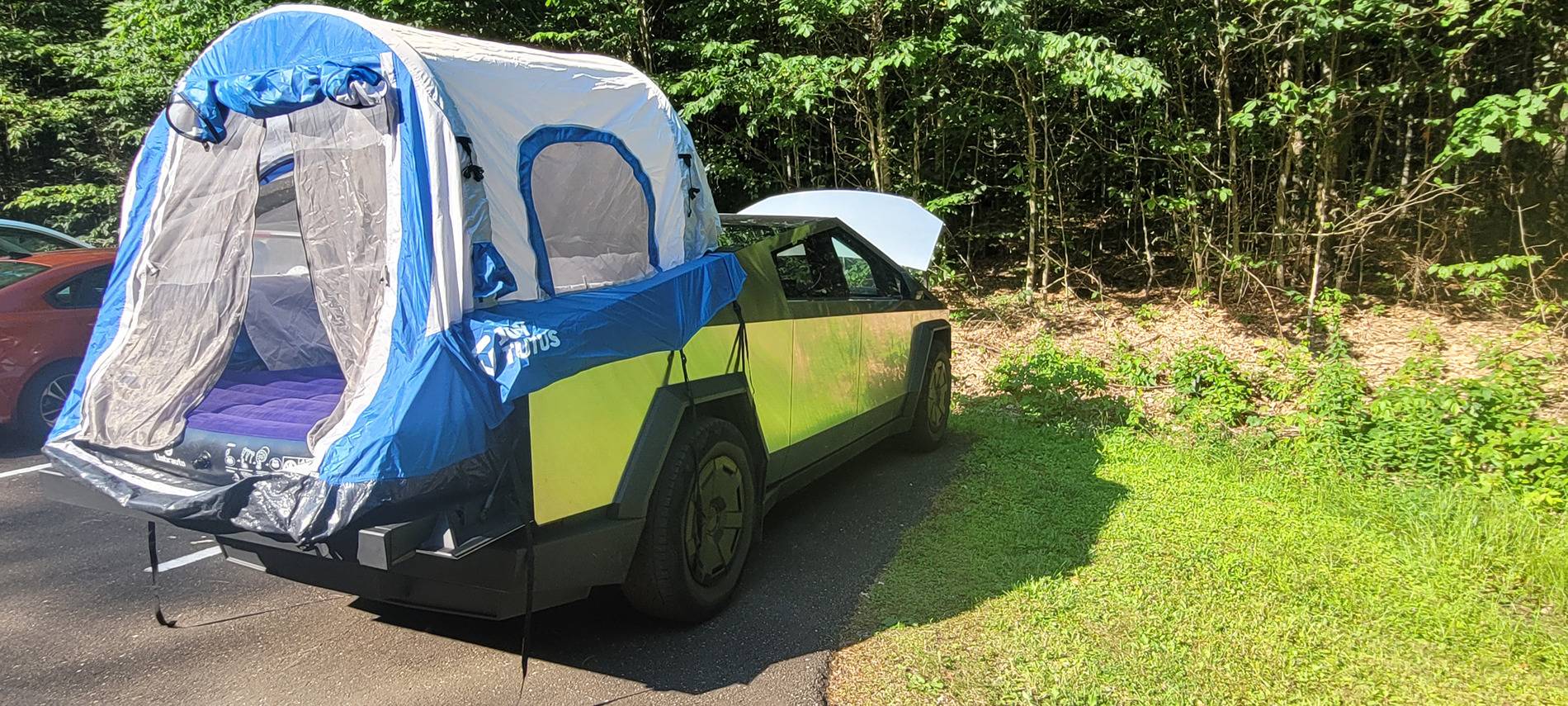 Tesla Cybertruck Share your best Cybertruck Independence Day photo! 20250704_174454
