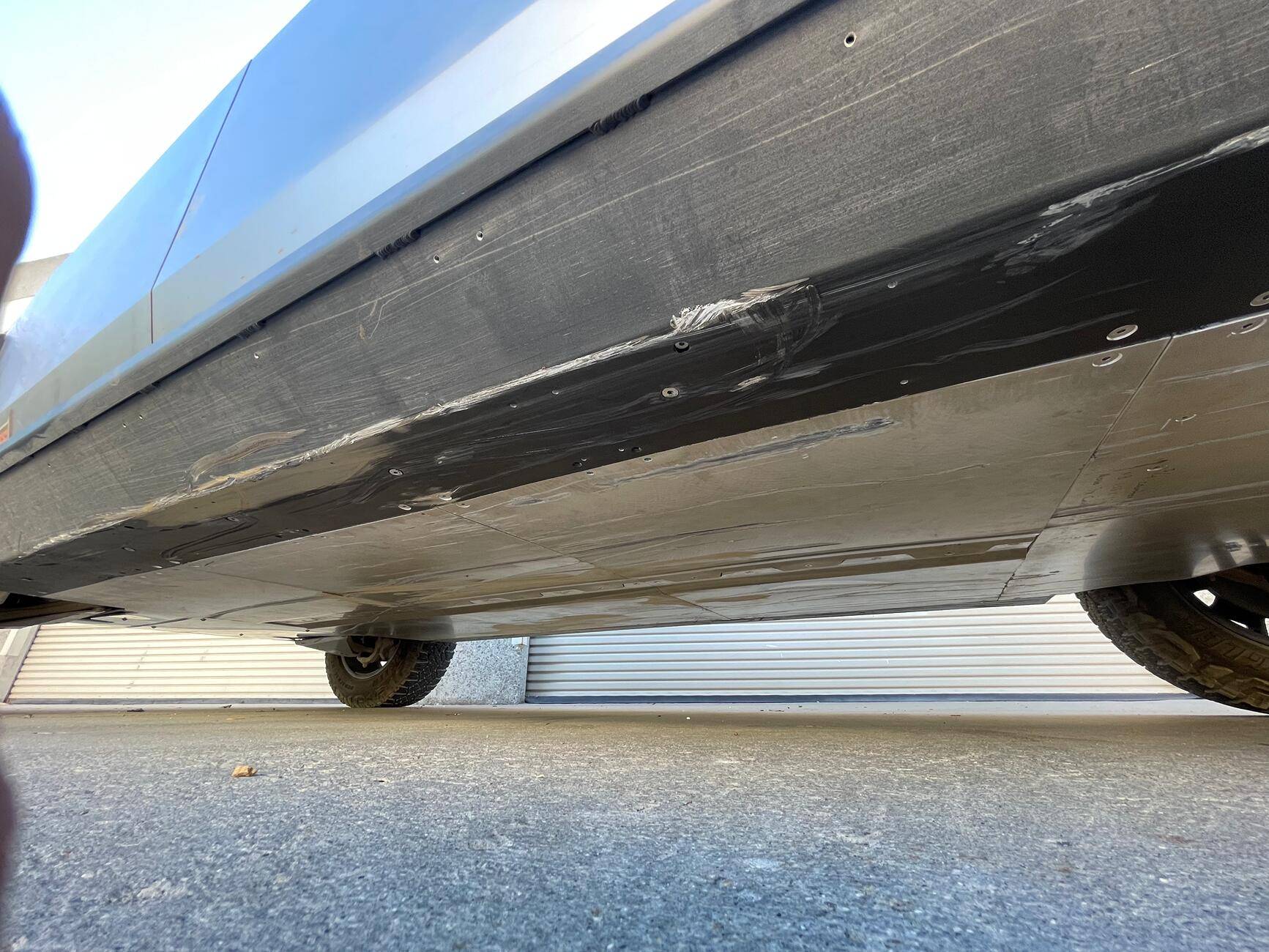 Tesla Cybertruck Cybertruck Off-Road Armor Package to launch by end of July tempImagee3zmSo
