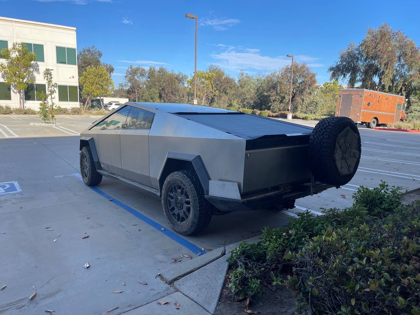 Tesla Cybertruck Daily random Cybertruck photos thread - Post Yours! 📸 🤳 IMG_0187