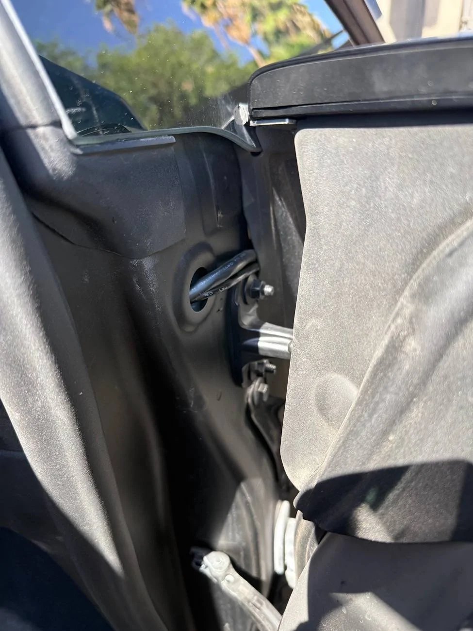 Tesla Cybertruck Installed CyberGear Refrigerator (review video added) IMG_4585