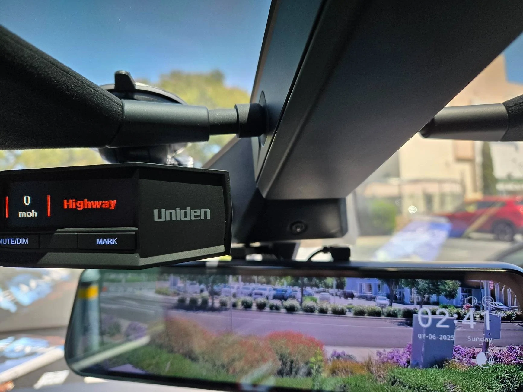 Tesla Cybertruck Wolfbox G900 Tri Pro Dash Cam Review 20250706_144146
