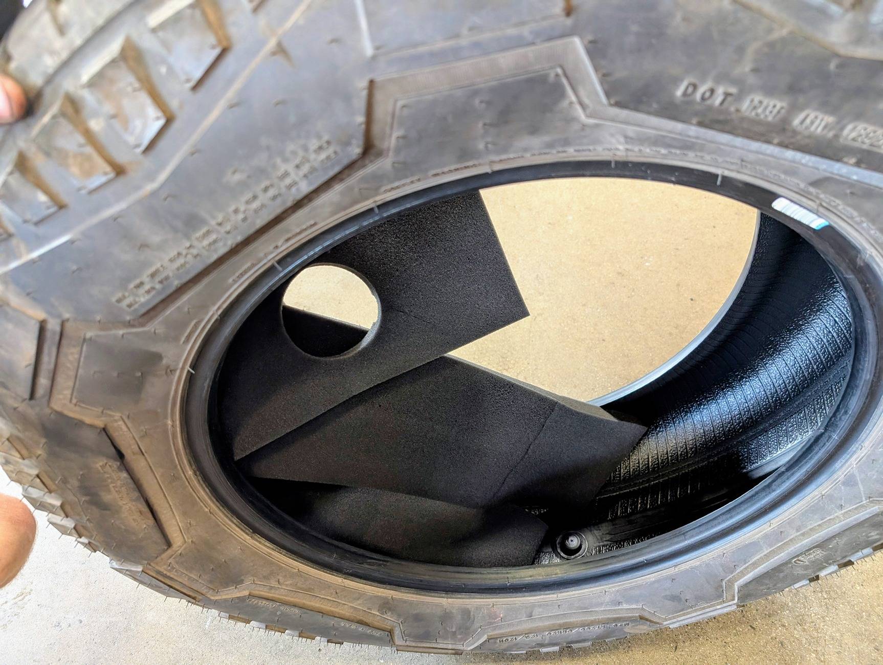 Tesla Cybertruck Sudden extreme vibration and shaking 006b9b29-bc69-4f76-8e34-0f5f751ee0ba~1