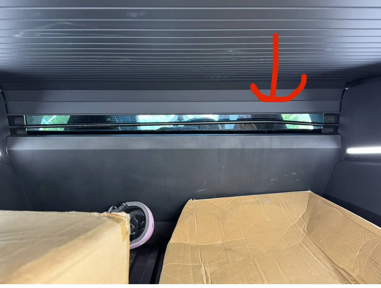 Tesla Cybertruck Bent Tonneau Rod - Normal? IMG_7404