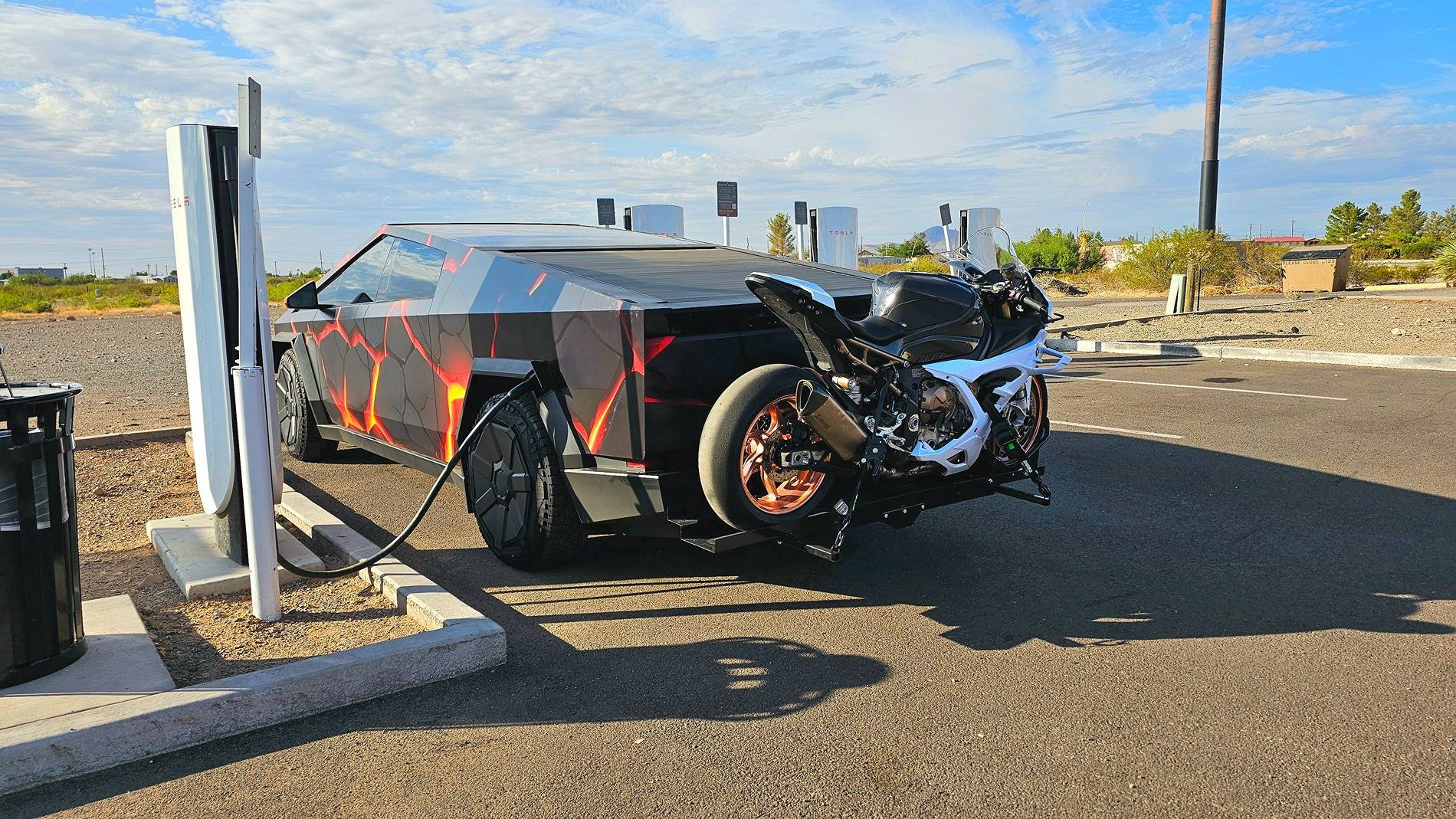 Tesla Cybertruck Daily random Cybertruck photos thread - Post Yours! 📸 🤳 20250718_081551