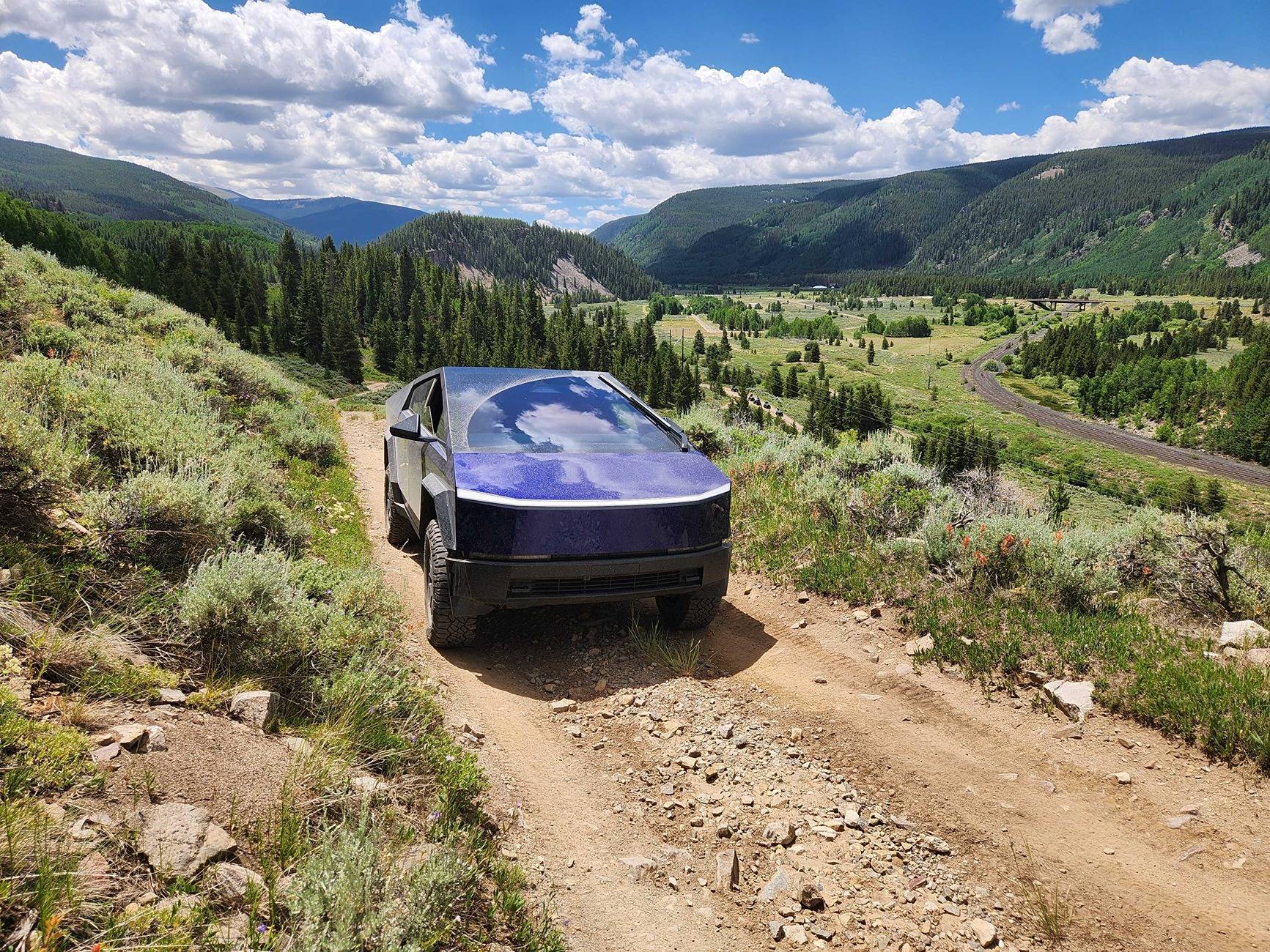 Tesla Cybertruck Offroading - Cybertruck conquers McAllister Gulch - CO 1000152781