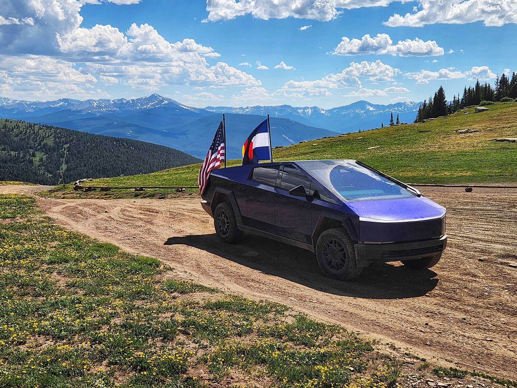 Tesla Cybertruck Offroading - Cybertruck conquers McAllister Gulch - CO 20250705_162036