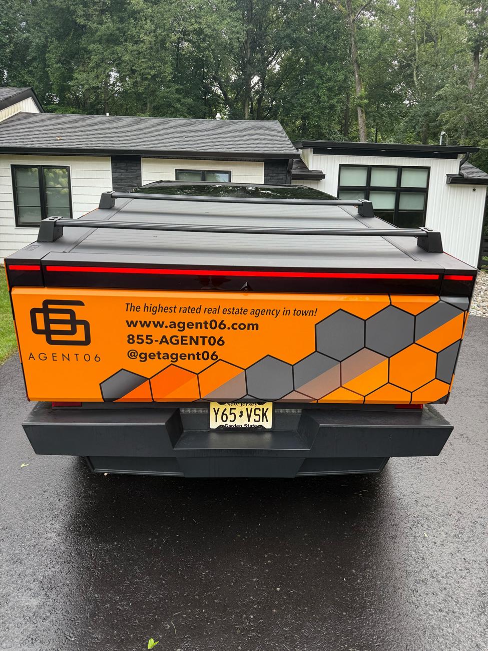 Tesla Cybertruck ORANGE Vinyl Wrap & PPF Cybertruck -- Photos & Videos tempImageKXqkjq