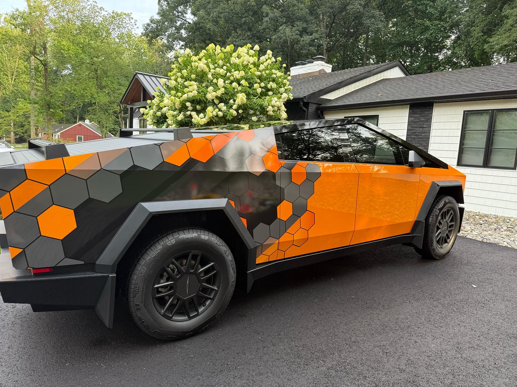 Tesla Cybertruck ORANGE Vinyl Wrap & PPF Cybertruck -- Photos & Videos tempImagefhq8it