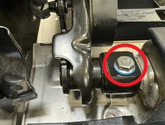 Tesla Cybertruck Tailgate making popping noise when closing and very heavy. 1753745079215-3f