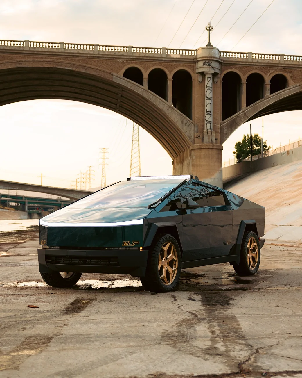 Tesla Cybertruck NEW* Shockwave PPF by Flexishield | Bronze Cybrspoke | Light Bar | @Unplugged Performance Build | jj
